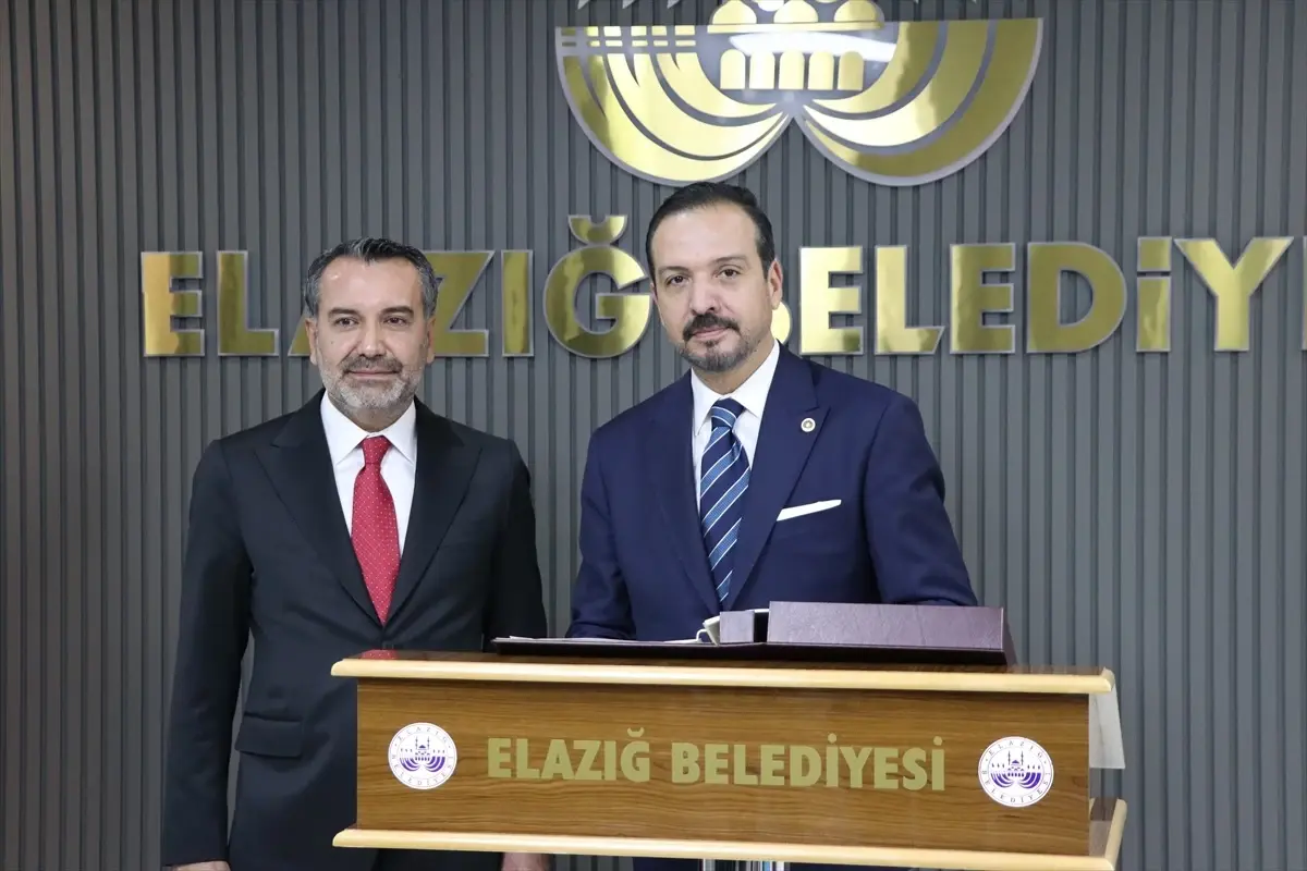 ak parti genel baskan yardimcisi kursad zorlu elazigda konustu aciklamasi jUgQ2f1m.jpg