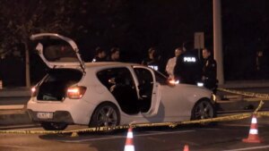 bakirkoyde polis takibinde kaza supheli yaralandi zVdL3x4W.jpg