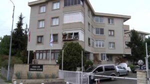 beykozda eski sevgili tarafindan bicaklama olayi Fy8SCADw.jpg