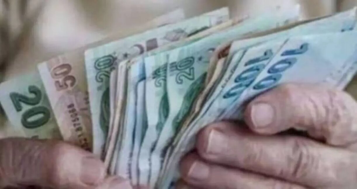 memur ve emeklinin ocak zammi ne kadar olacak zamli maas fiyatlari belli oldu mu iste konusulan rakamlar XtLVdUBH.jpg