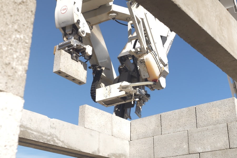rekor hizda duvar oren insaat robotu nMlN3QLq.jpg