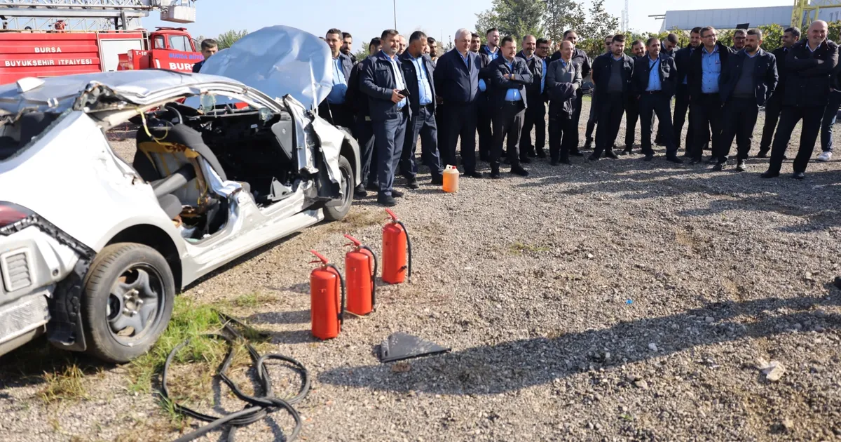 otobus soforlerine yangin sondurme egitimi QbtK1w5I.webp