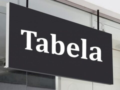 Binlerce esnafa tabela yükü