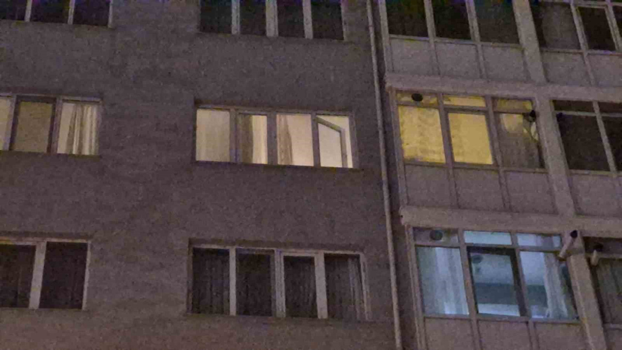 İran Uyruklu Adam Evinde Hayatını Kaybetti