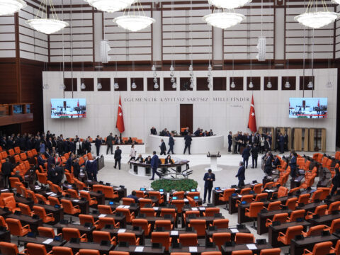 Meclis’te sandalye dağılımı değişti